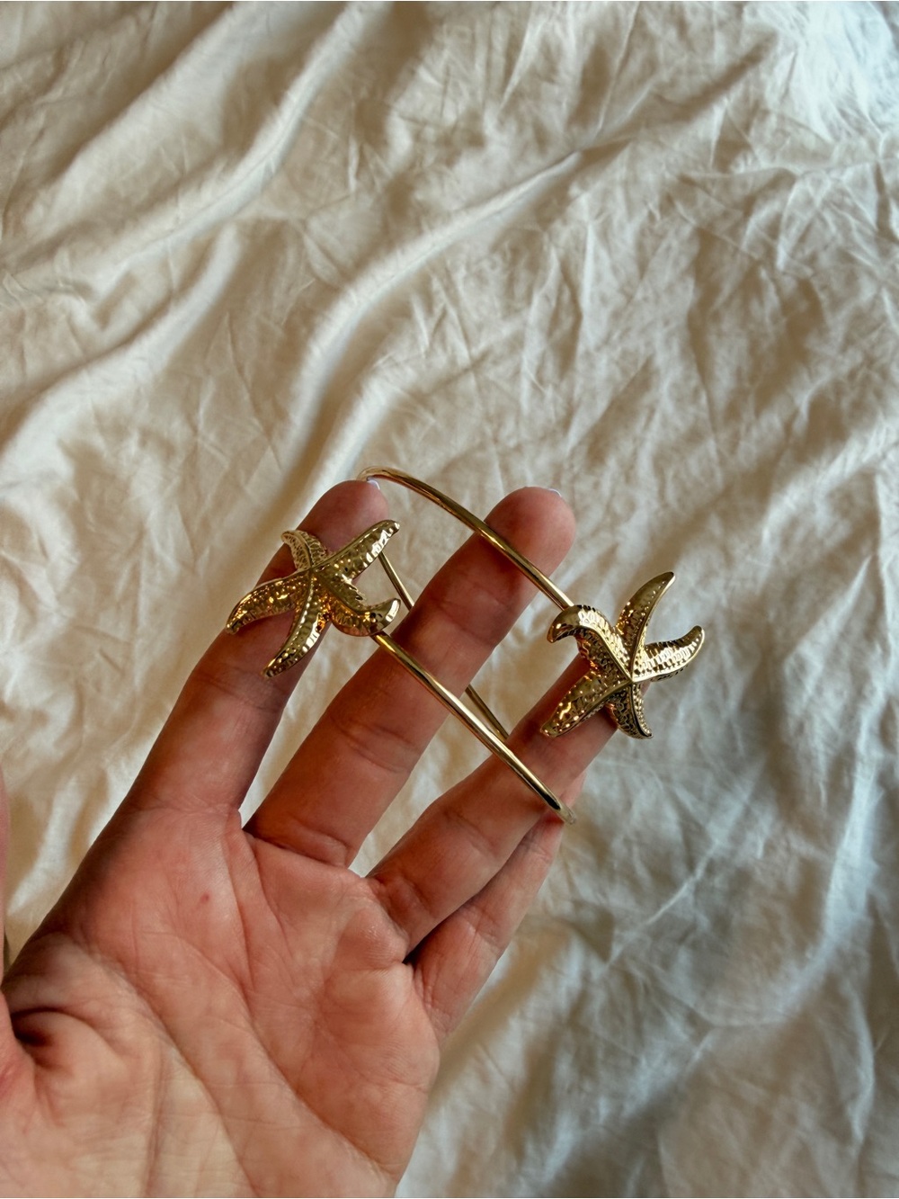 SHEIN Gold Starfish Cuff Bracelet